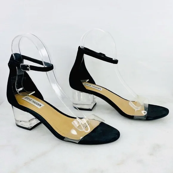 Steve Madden Black Vinyl Block Heel Sandals - Picture 9 of 9